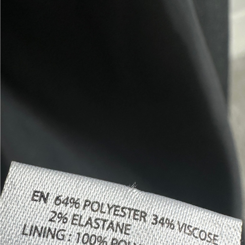 Blazer - Picture 6 of 6